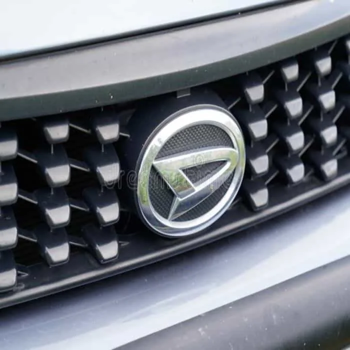 كهربائي سيارات متنقل 50 كهربائي ديهاتسو